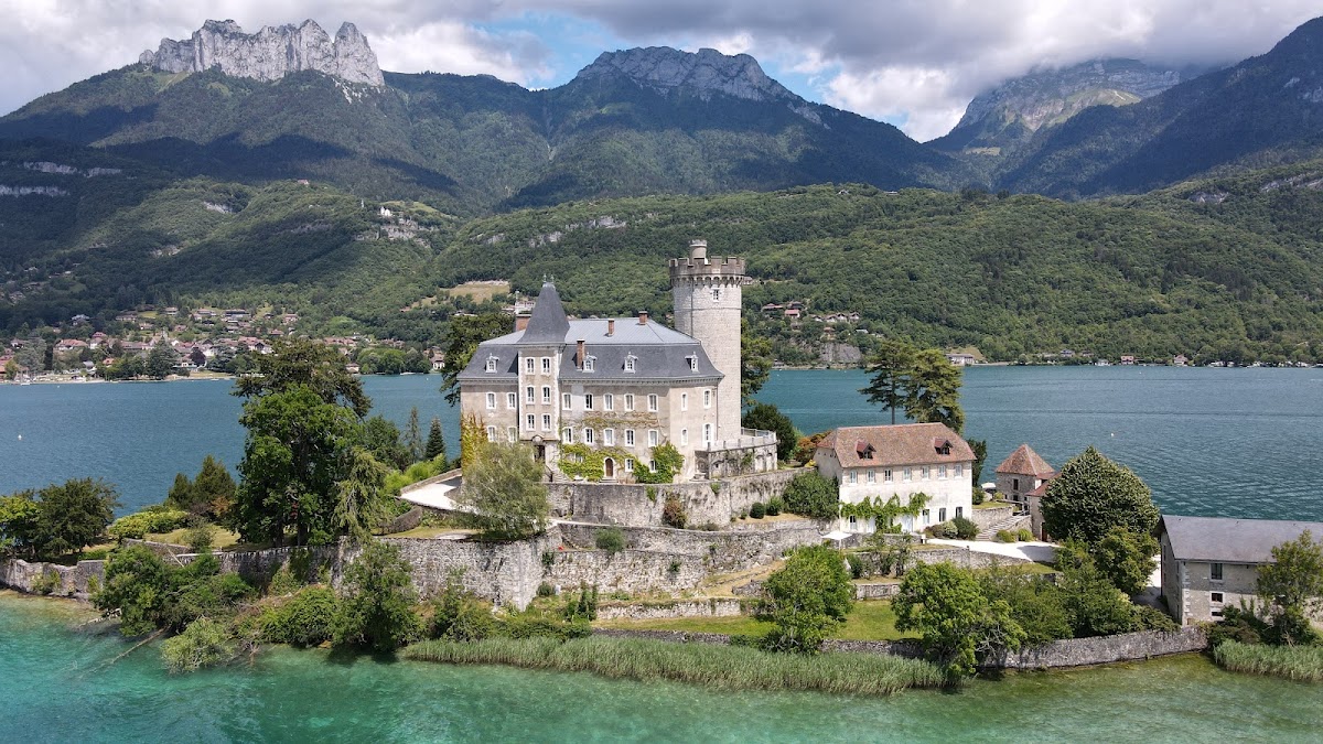 Château de Duingt - Tout ce qu'il faut savoir ! Findweek